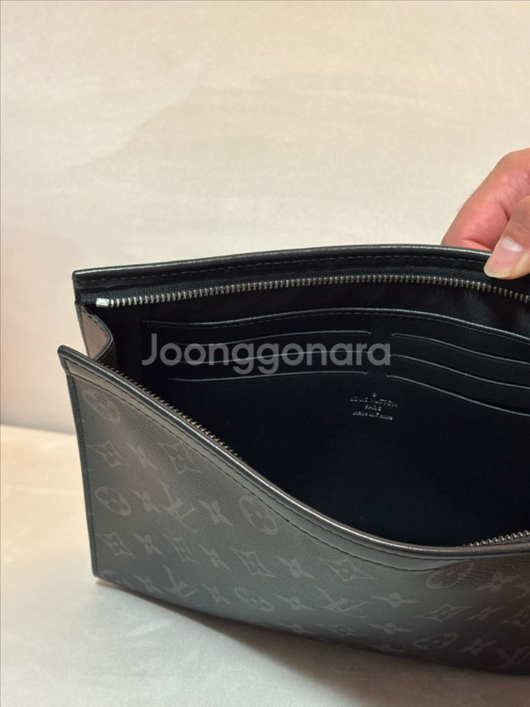 (새상품급/정품) 루이비통 클러치 포쉐트 보야주 MM--4