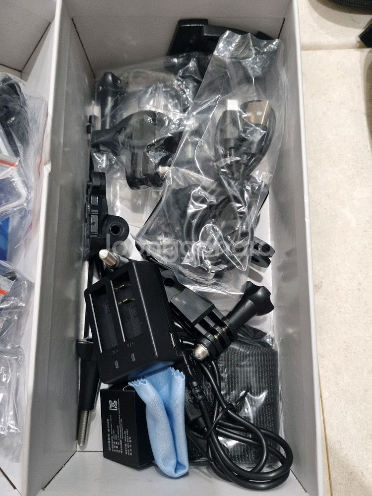 유프로 프리미엄2 4K 액션캠 풀세트--5