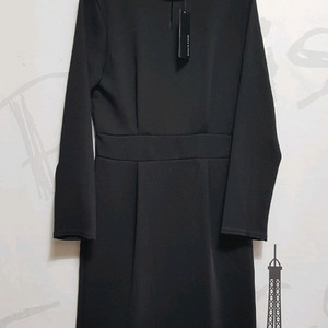 새제품/에꼴드파리44-55긴팔원피스