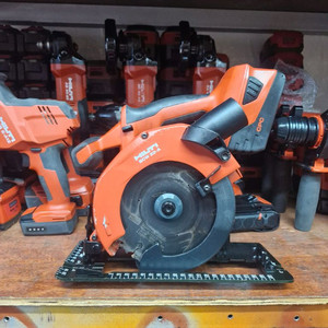 [HILTI]힐티충전원형톱SCW22A충전스킬 S급 독일