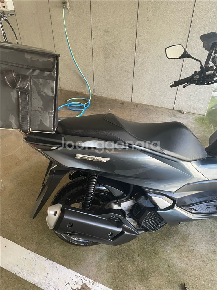 21년식 PCX 신차급저키로수(1400)abs판매합니다--2