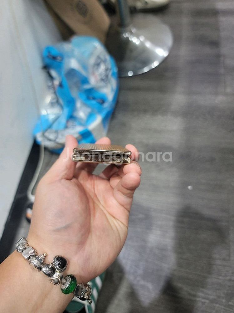 소장용 sky u700s골드dmb폴더폰판매합니다--6