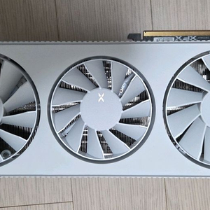 XFX 7900GRE 마그네틱에어 화이트