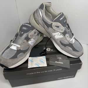 [285] 뉴발란스 992 메이드인 USA 그레이