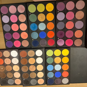 메이크업 실기 재료 이미지