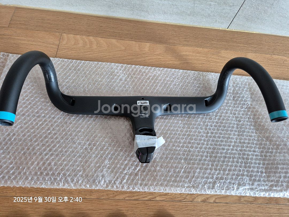 lexon thinline 카본핸들바(새상품)--1