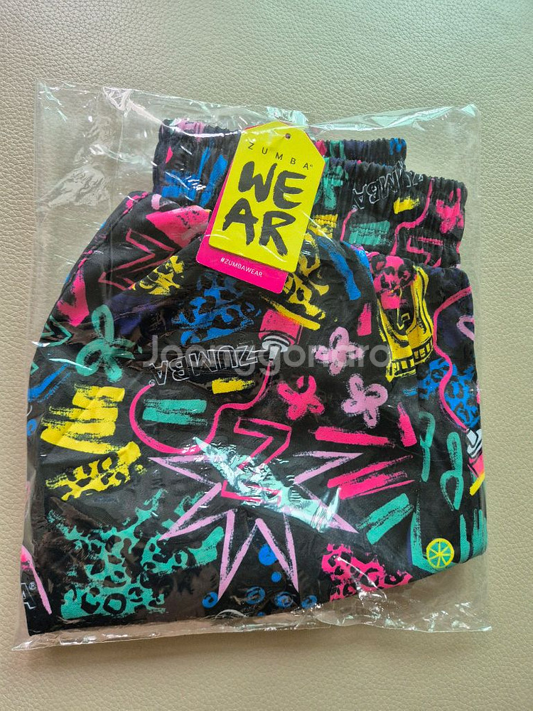 줌바웨어 신상 반바지--0