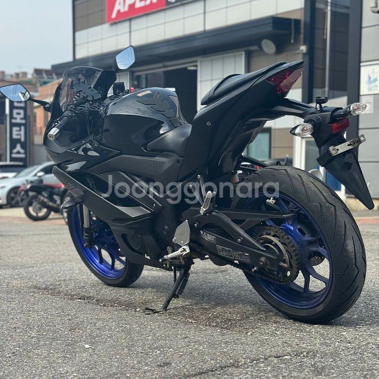 야마하 r3 20년식2만km 2채널블박 깔끔한바이크판매--4