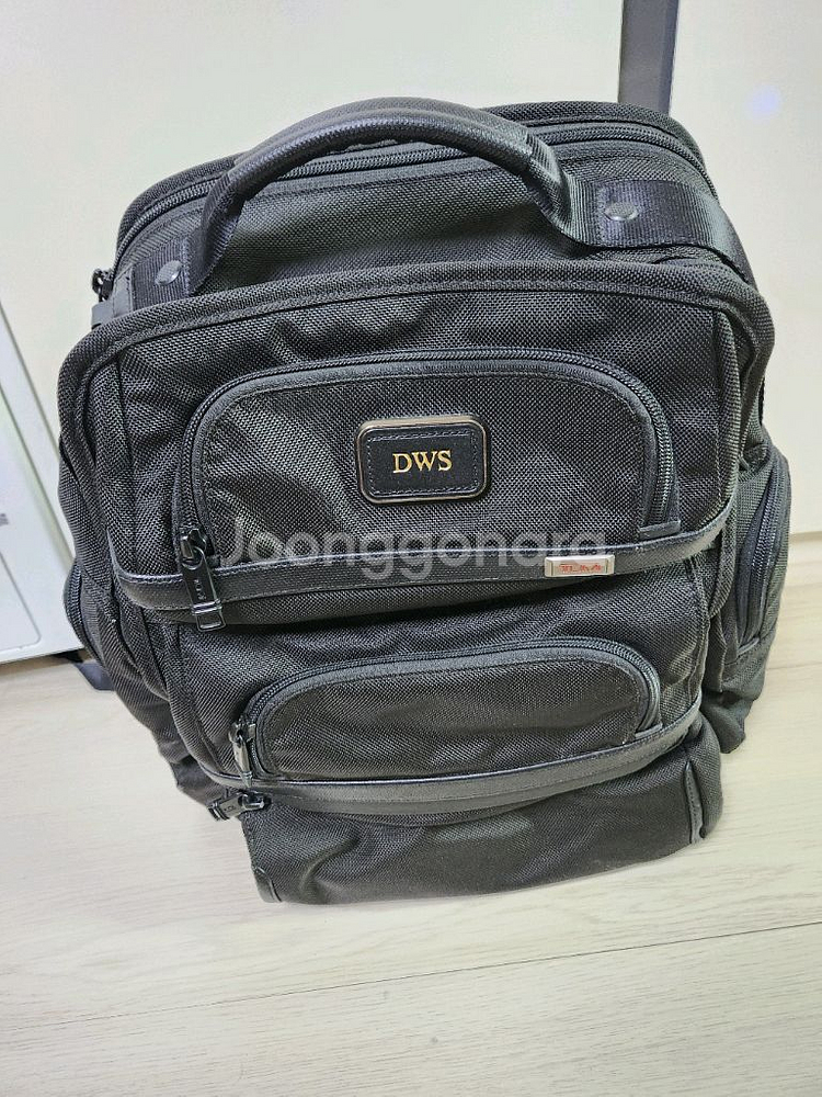 투미 알파브라보 T-Pass 백팩입니다.--0