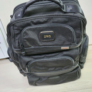 투미 알파브라보 T-Pass 백팩입니다.