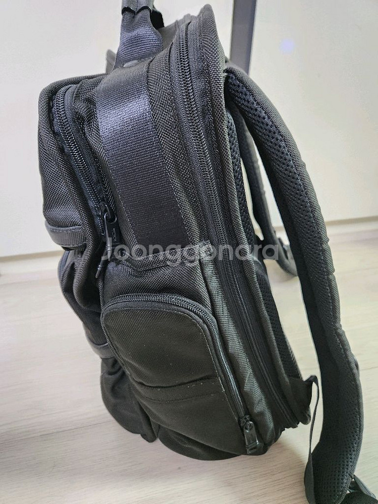 투미 알파브라보 T-Pass 백팩입니다.--1