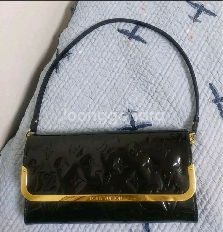 정품 루이비통가방 베르니 로스모어MM 클러치 숄더백--0