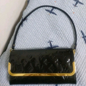 정품 루이비통가방 베르니 로스모어MM 클러치 숄더백