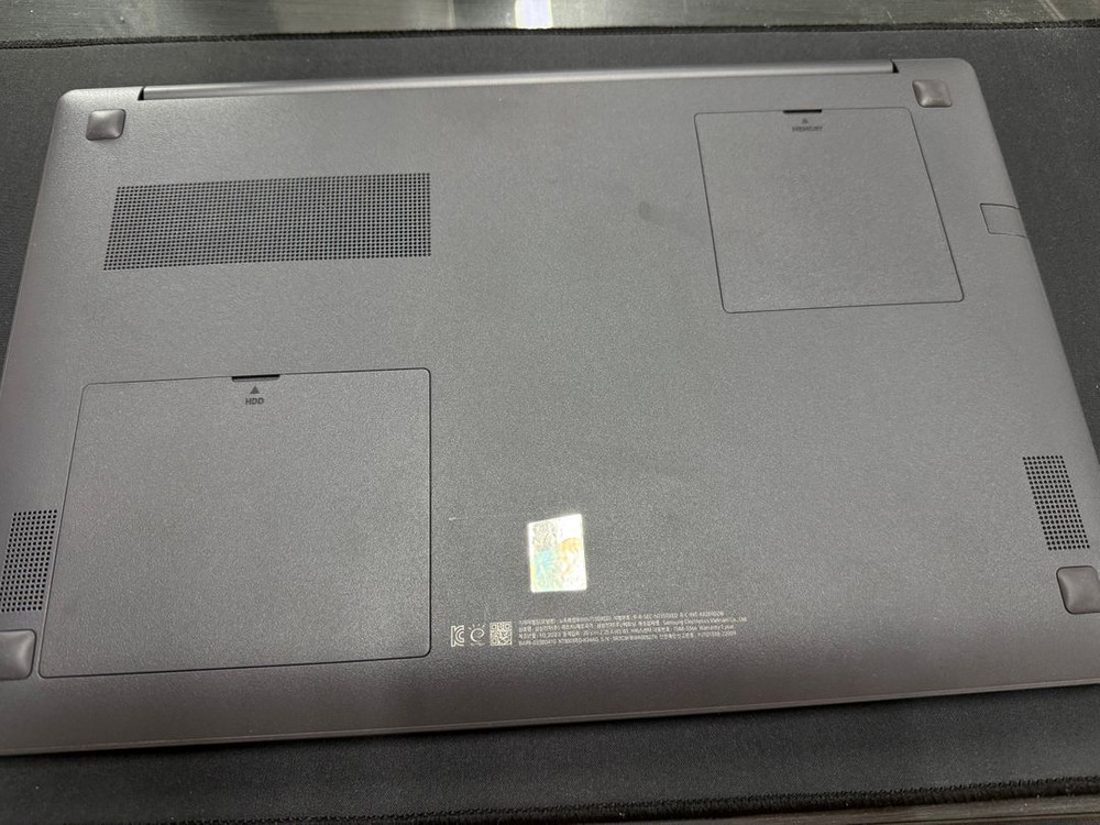 삼성 갤럭시북 2 NT550XED-K24A 이미지