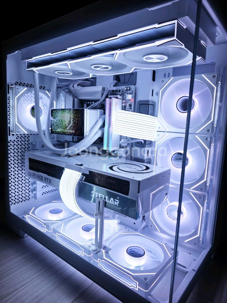 9950x3d rtx5090 화이트 고사양본체--0