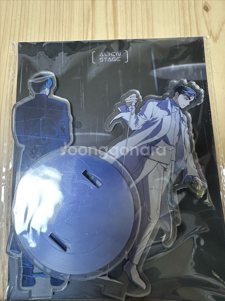 에이스테 이반 아크릴 스탠드--1