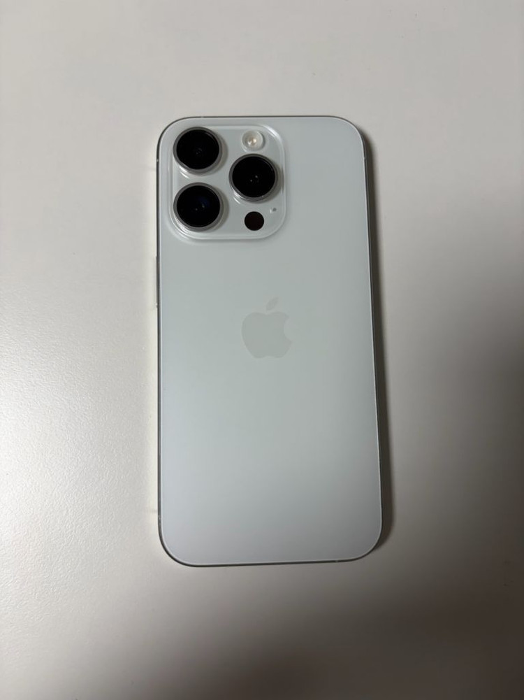 아이폰15프로 화이트 128g 자급제 풀박스--13