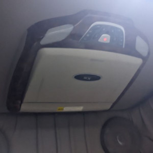 그랜드카니발 순정 천정형 모니터