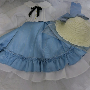 돌피드림 의상 이미지