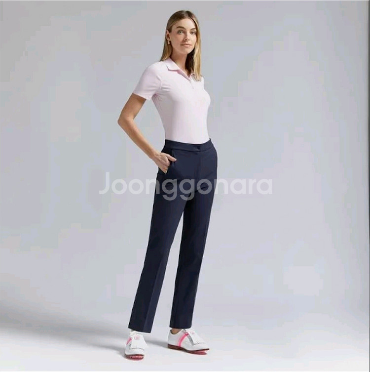새상품 정품 지포어 골프 반팔티 블러쉬 색상 L--0