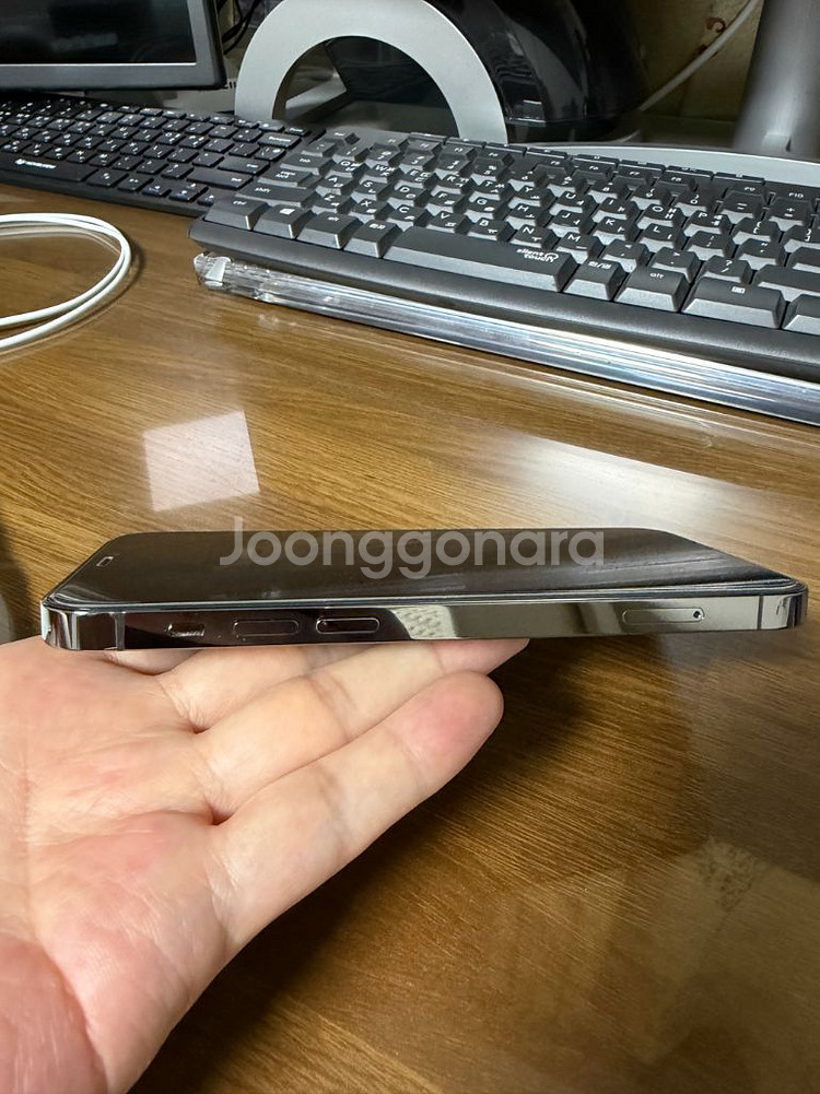 아이폰12프로 그래파이트 128g 팝니다--8