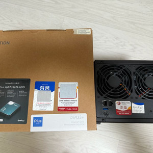 시놀로지 NAS DS423+ (+Ram8G 추가장착)