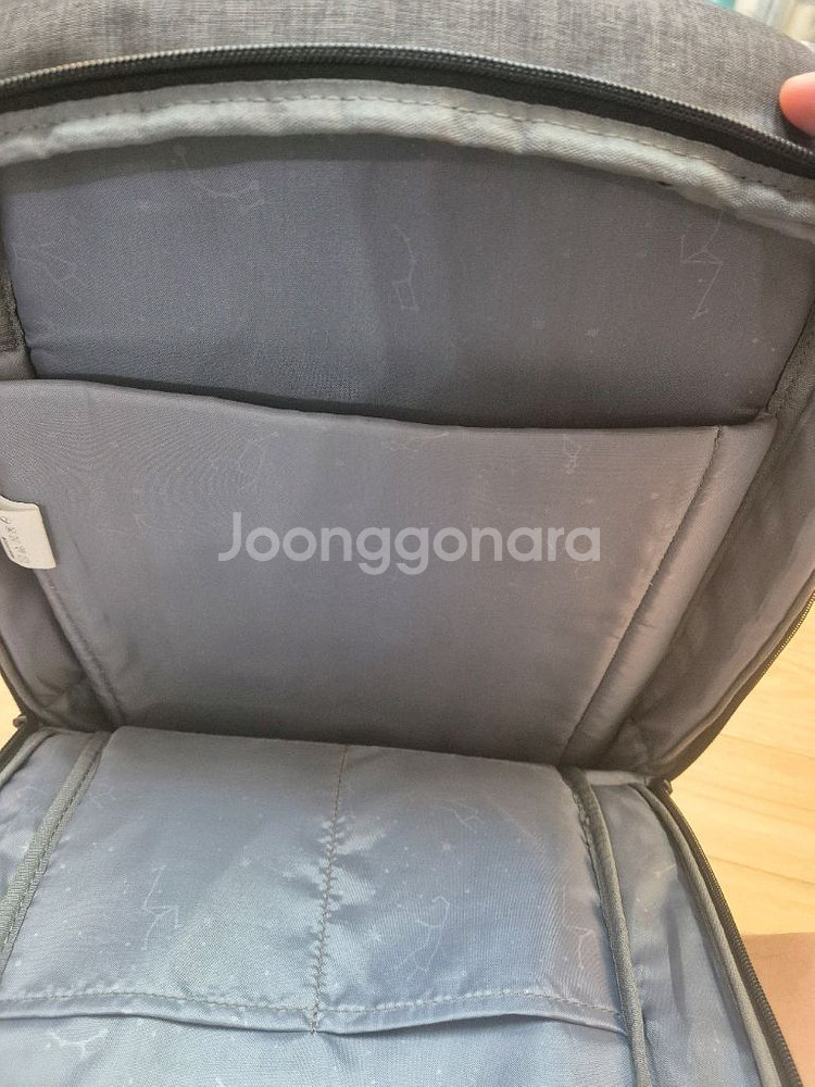 내셔널지오그래픽 백팩 N185ASU730 모델입니다색상--2