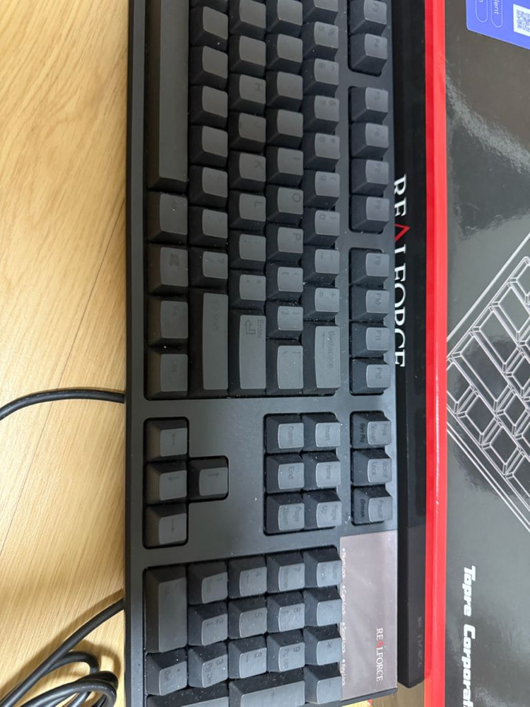 리얼포스 r2 풀윤활 풀박스 이미지