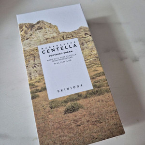 새상품 택포 스킨1004 마다가스카르 센텔라 수딩크림