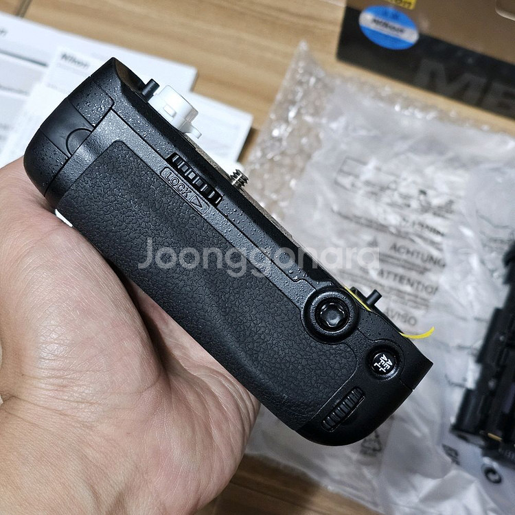 니콘 정품 MB-D16(MBD16) 그립 박스풀셋.--2