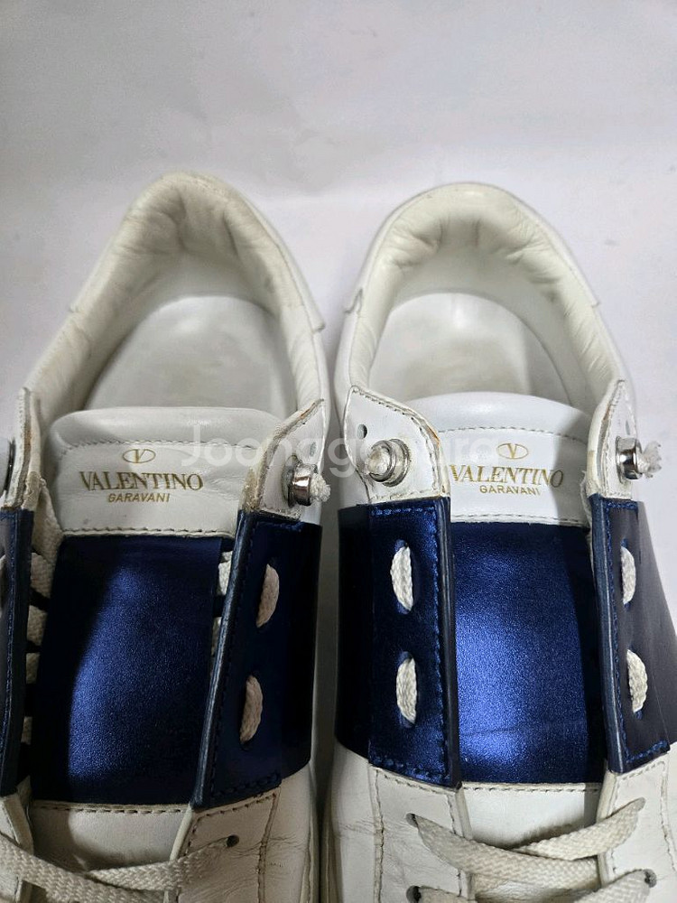 발렌티노 가라바니 히든 락스터드 스니커즈 260mm--8