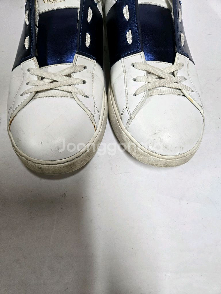 발렌티노 가라바니 히든 락스터드 스니커즈 260mm--9