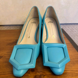 슈콤마보니 구두