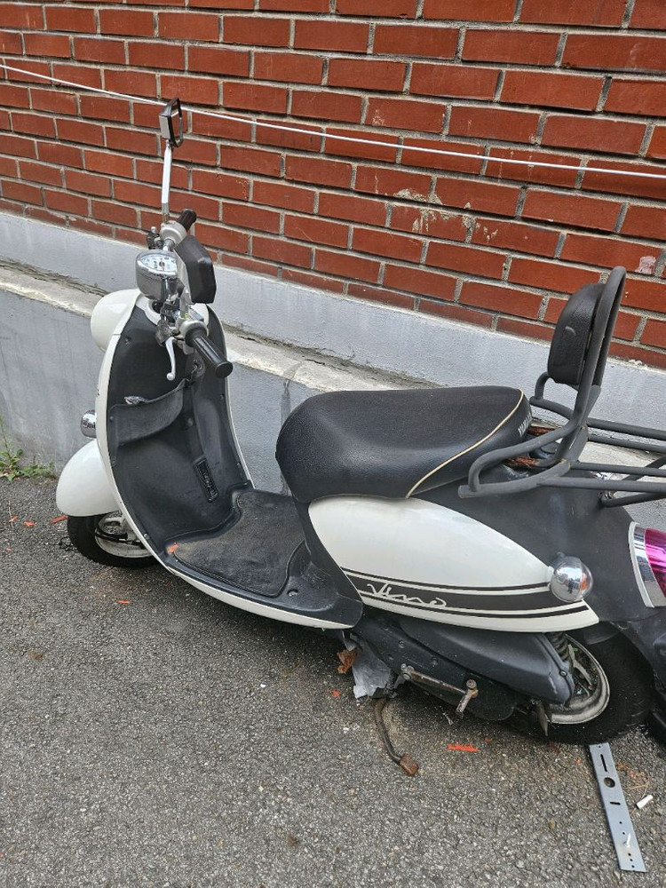 야마하 비노 11년식 인젝션 50cc 스쿠터 이미지