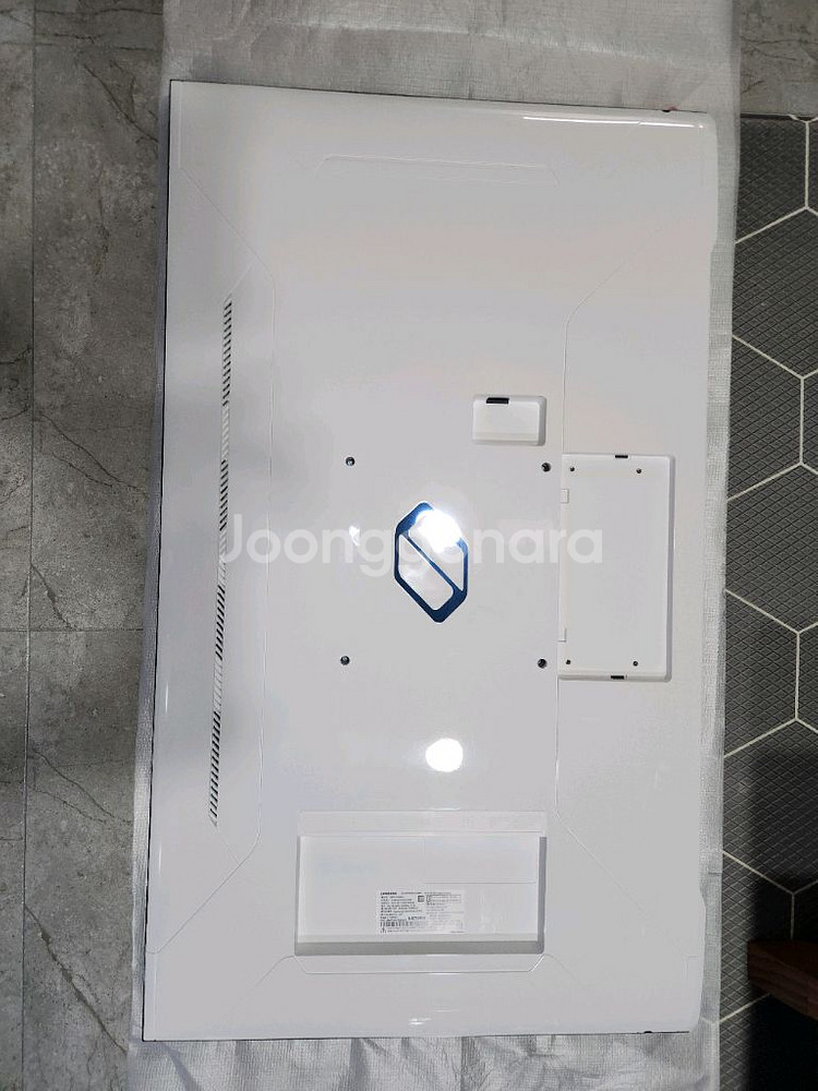 삼성 오디세이 네오 g7 43인치 모니터--4