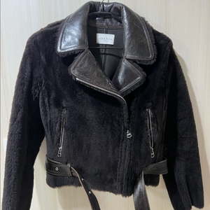 산드로 무스탕 2사이즈