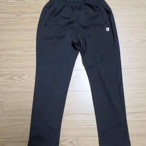 블랙야크 블랙색상 트레이닝 바지 130