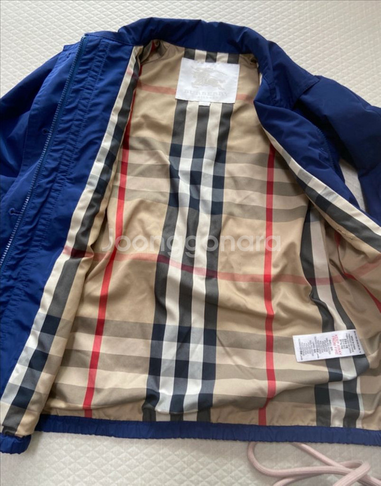 버버리 키즈 트렌치코트 바람막이 4y--4