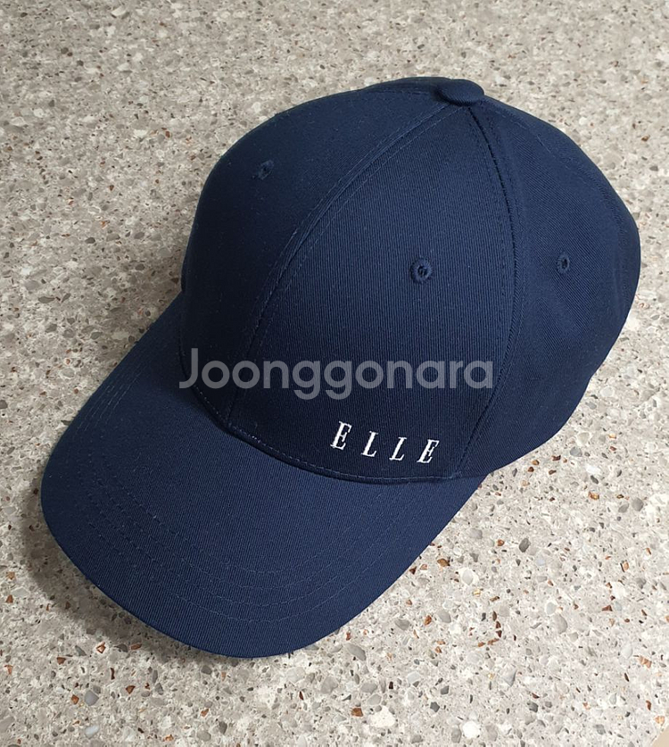엘르 남성 캡모자 네이비 새제품 2만원--0