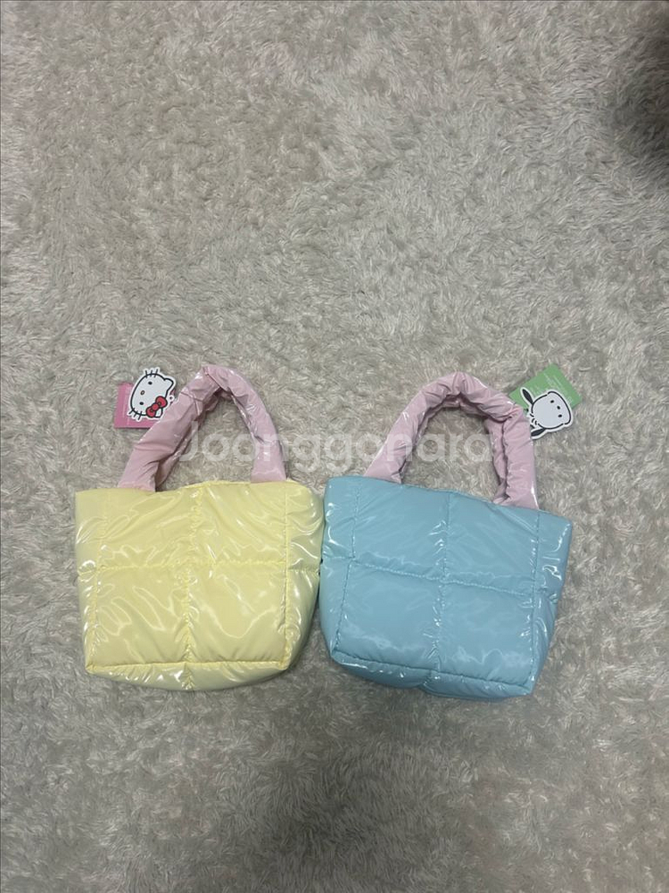 (새상품) 키티/포차코 정품 방수 패딩가방--1