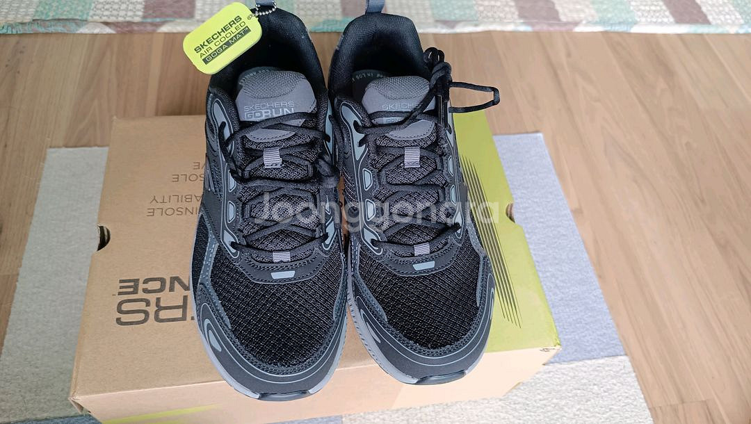 스케쳐스 고런 컨시스턴트 러닝화 275mm 새상품--1