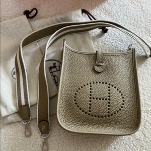 에르메스 미니 에블린