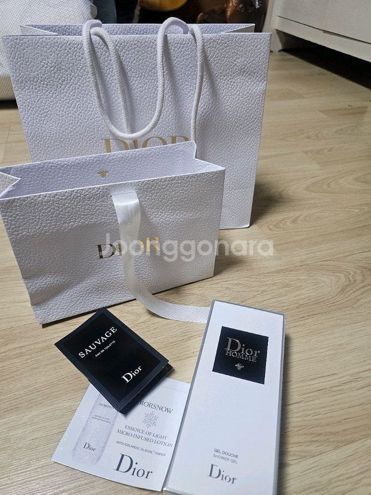 디올 옴므 젤 두쉬 200ml 선물가능 퀄--0