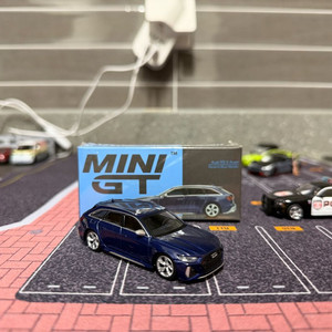 1:64 미니gt rs6 Avant