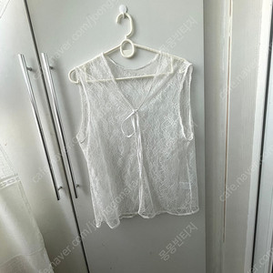 레이어드 화이트 레이스 조끼 베스트