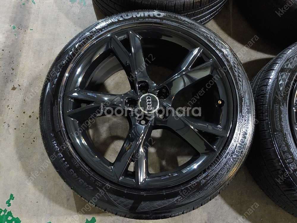 아우디 A7 55TDI 바이터보 19인치 정품 휠타이어--1