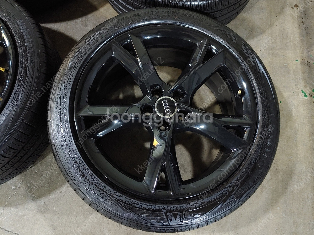 아우디 A7 55TDI 바이터보 19인치 정품 휠타이어--4