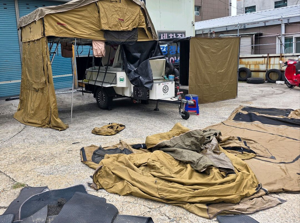 카고트레일러 루프탑텐트 어닝 팝니다 이미지