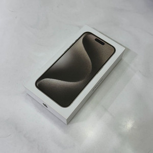 아이폰 15 프로 내츄럴 티타늄 256GB 새상품(리퍼