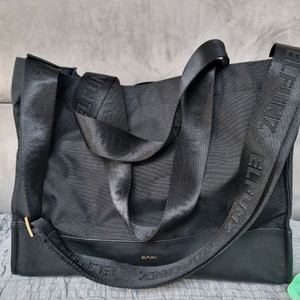 엘펀즈 기저귀가방 육아용품